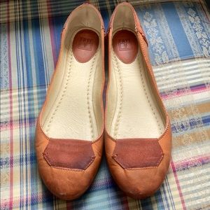 FRYE Ballet Flats NWOT